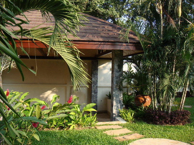 Representative Villa on Pratamnak Hill