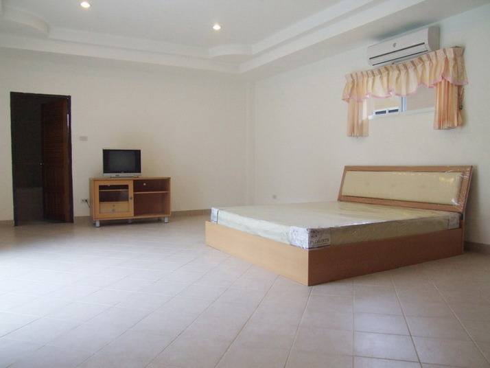 East Pattaya House for sale and Rent