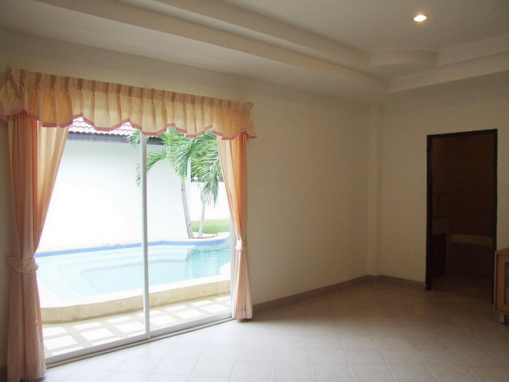 East Pattaya House for sale and Rent