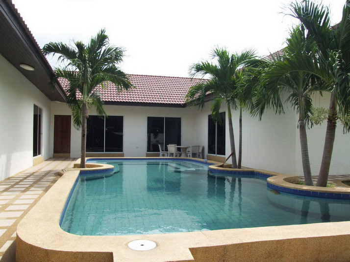 East Pattaya House for sale and Rent