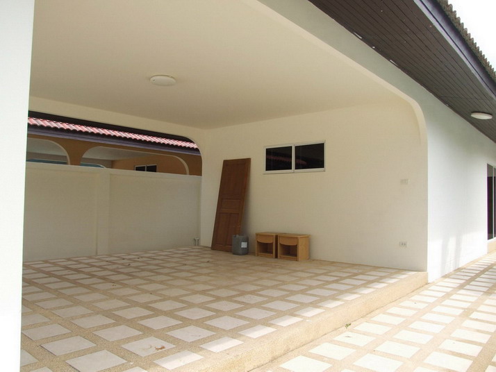 East Pattaya House for sale and Rent