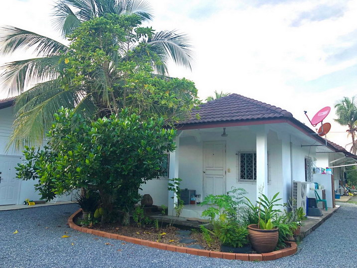 Detached Resort Villa For Sale