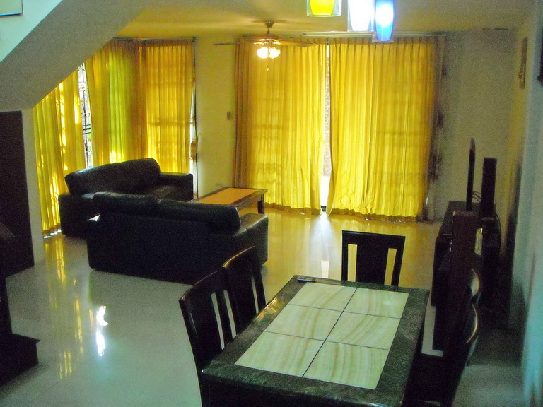 Two Story House for Sale in East Pattaya