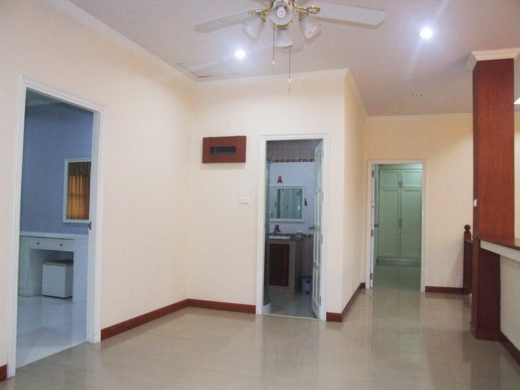Big House 2 Storey for Sale and Rent