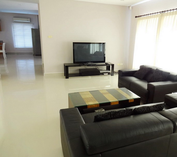 5 Bed House for Sale or Rent on Pratamnak