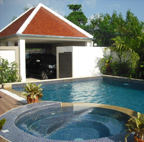 4 Bedrooms Jomtien House With Private Pool for Rent