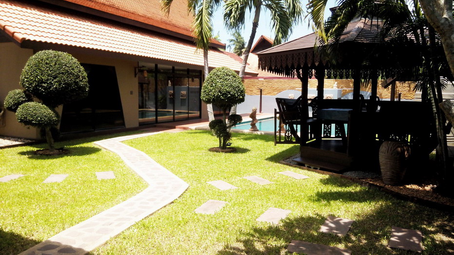 Private Pool House for Rent in East Pattaya