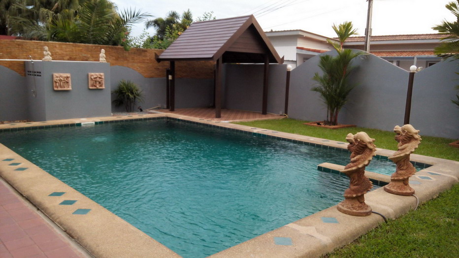 Private Pool House for Rent in East Pattaya