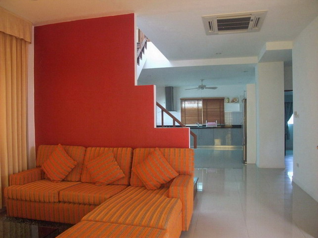 East Pattaya 2 Storey House for Rent