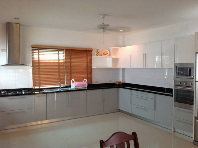 East Pattaya 2 Storey House for Rent