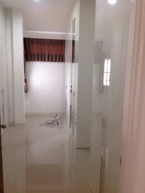 Quickl Sale House For Sale in East Pattaya