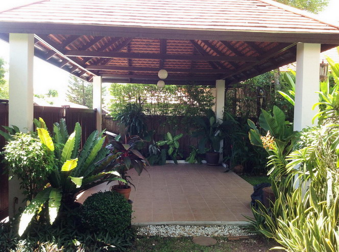 Private Pool 3 Bed House for Rent