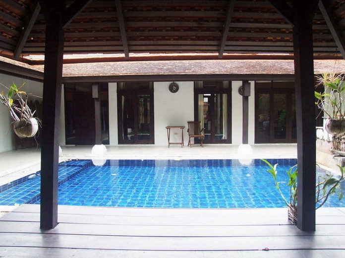 Private Pool House for Rent