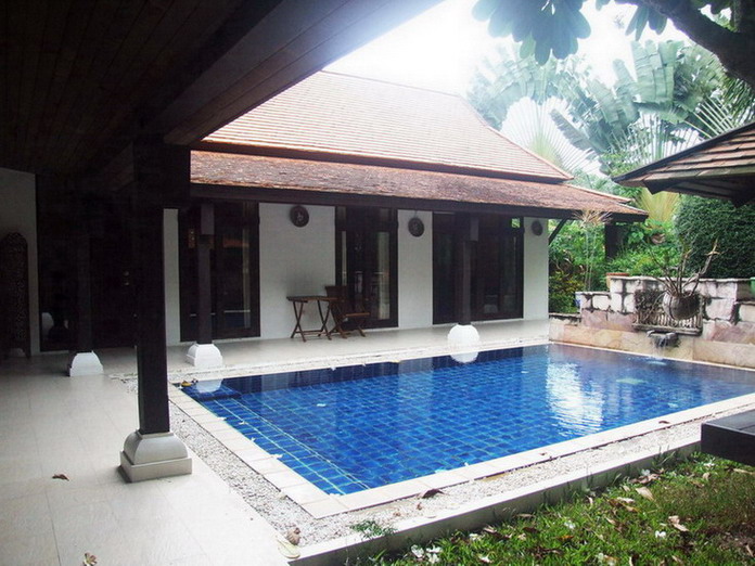 Private Pool House for Rent