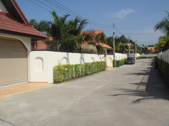 Very Beautiful Property House for Rent, East Pattaya