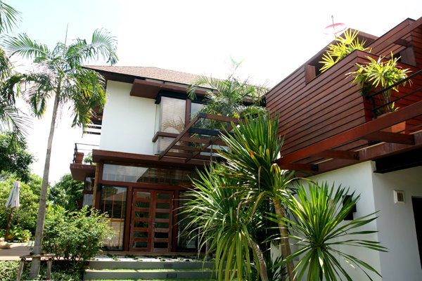 Luxury House For Sale and Rent in East Pattaya