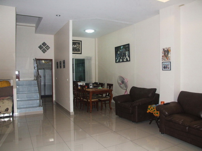 2 Storey Townhouse for Sale in Pattaya