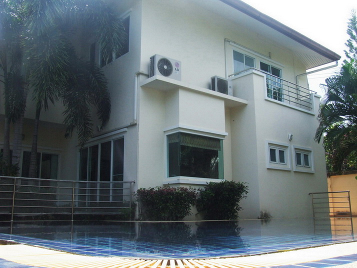 Modern House For Rent in East Pattaya