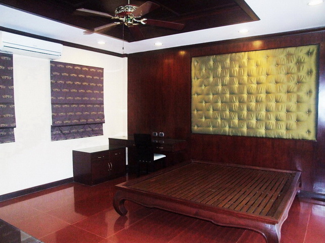 Nicely One Storey House Bali Style for Sale and Rent