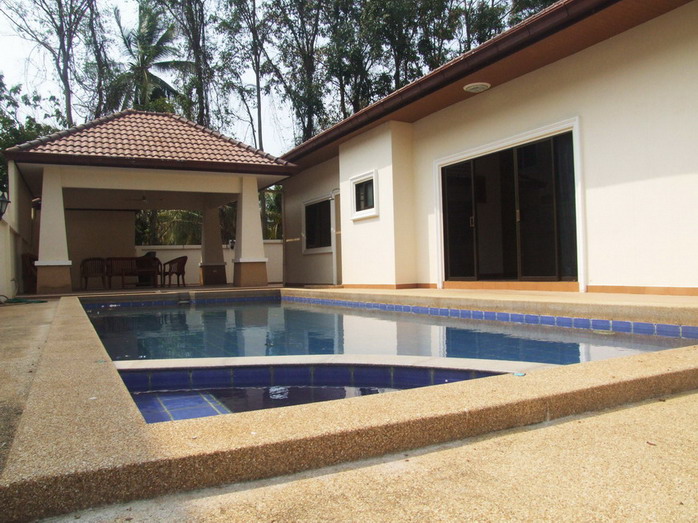 BIG House Private Pool  for Rent in East Pattaya