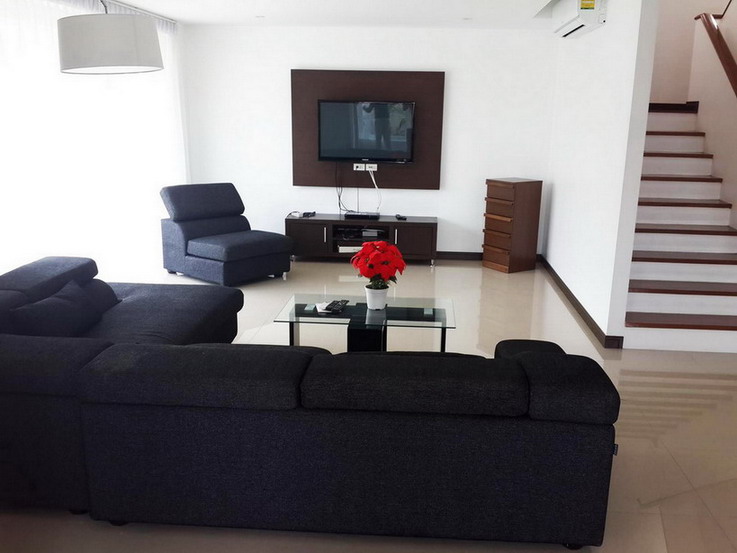 4 Bed Luxury Homes For Rent in Jomtien