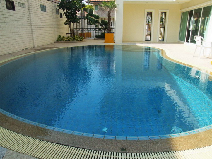 New 2 Storey House for Rent in Jomtien