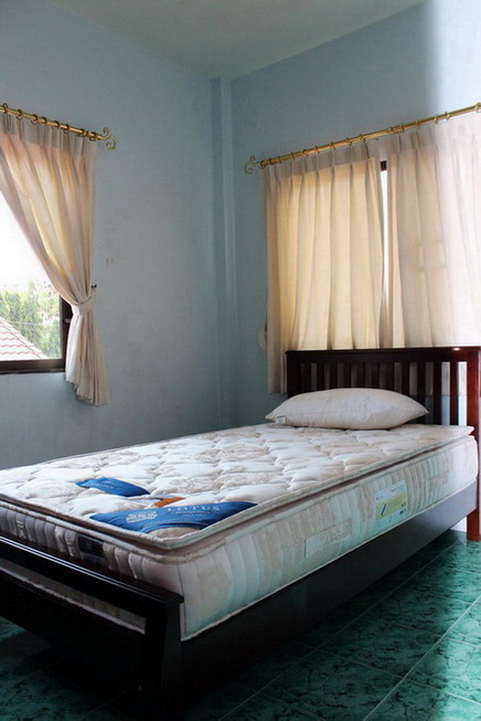 4 Bedrooms Jomtien House for Rent