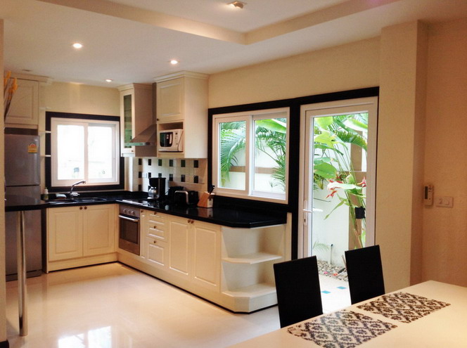 Luxurious Villa on Pattaya Pratumnak Hill for Rent