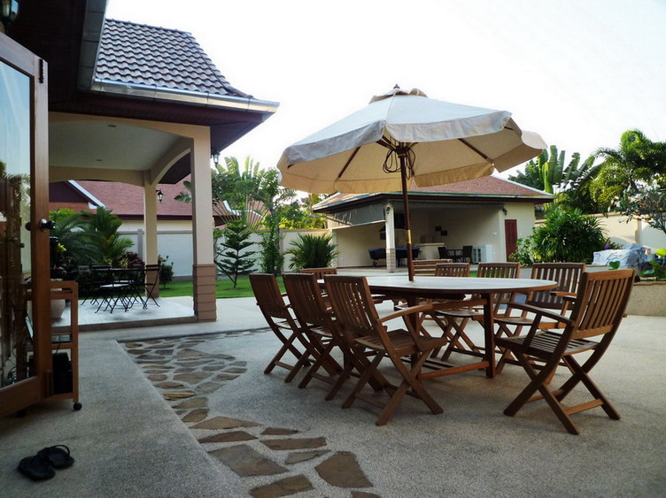 House for Quick Sale in Nong Pla Lai, Pattaya