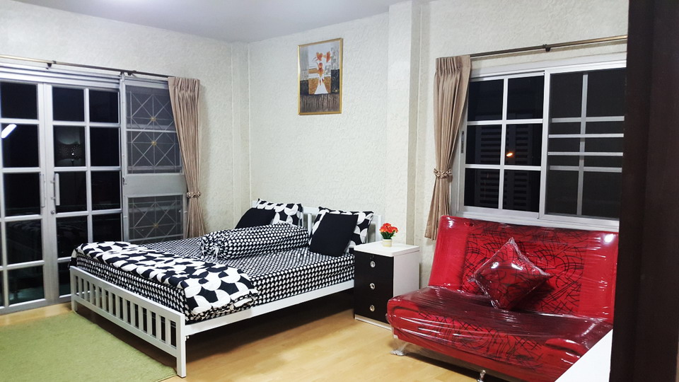 4 Bedrooms House for Rent in Pattaya City