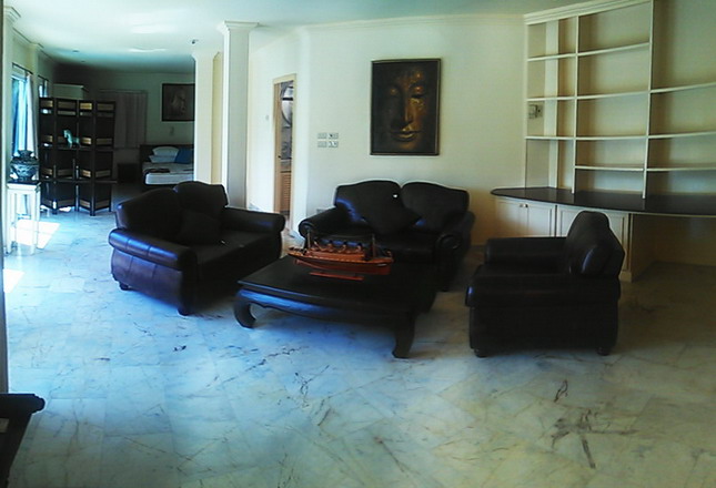 4 Bedrooms Pool Villa for Rent in South Pattaya