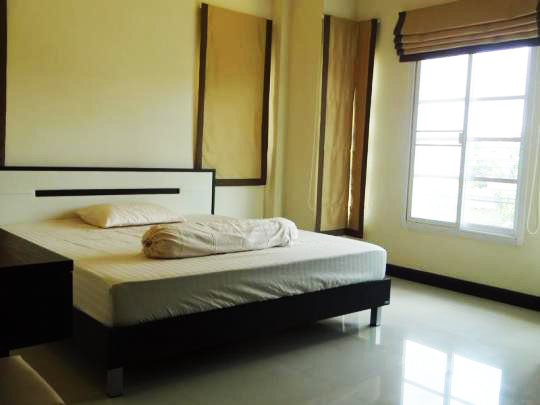 2 Storeys House for Rent in Pattaya.