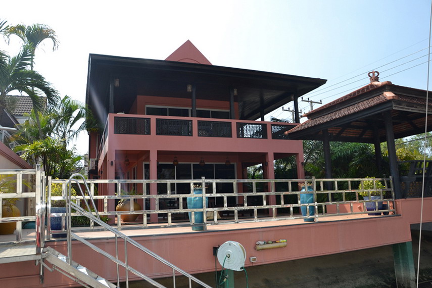 Boat Owner Dream Home for Sale in Jomtien