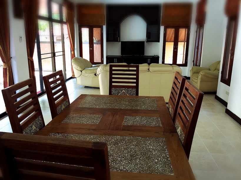 Bali House for Rent in East Pattaya