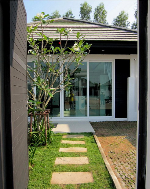 Modern House For Rent in Jomtien