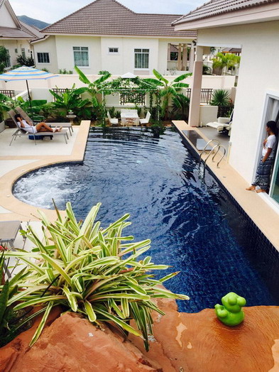 Pool Villa for Sale and Rent in Bang Saray