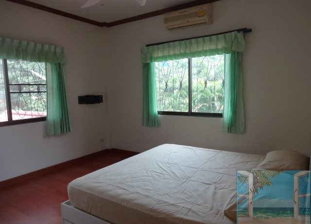 4 Bedrooms Jomtien House for Rent