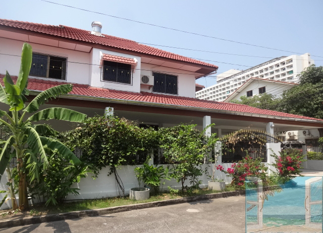 4 Bedrooms Jomtien House for Rent