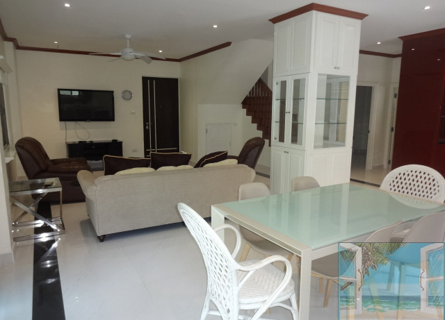 4 Bedrooms Jomtien House for Rent