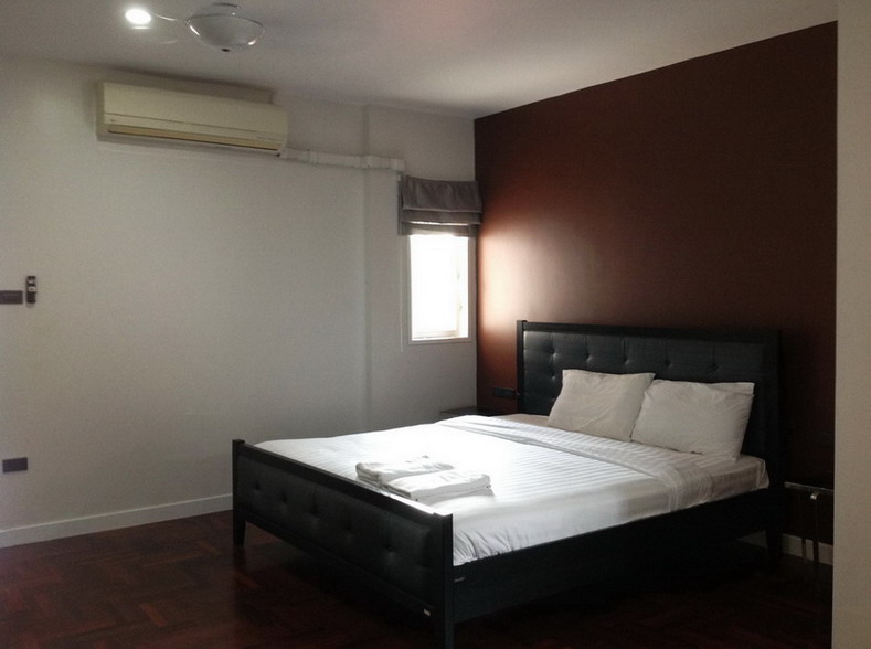 Big house 4+1 Bedrooms for Rent in East Pattaya