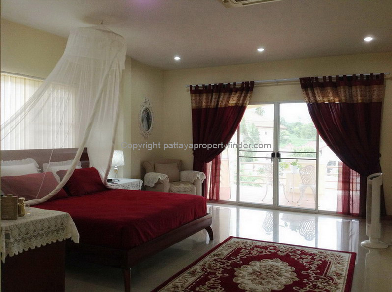 Nice Big 2 Storey House for Sale in East Pattaya