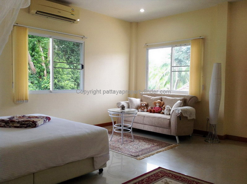 Nice Big 2 Storey House for Sale in East Pattaya