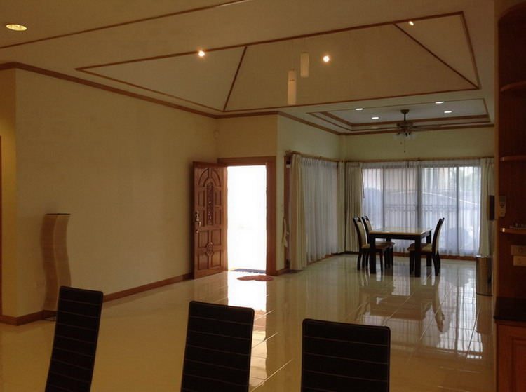 Big House For Sale and Rent in East Pattaya