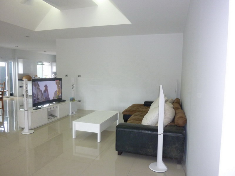 House for Sale at Mabprachan, Pattaya Thailand