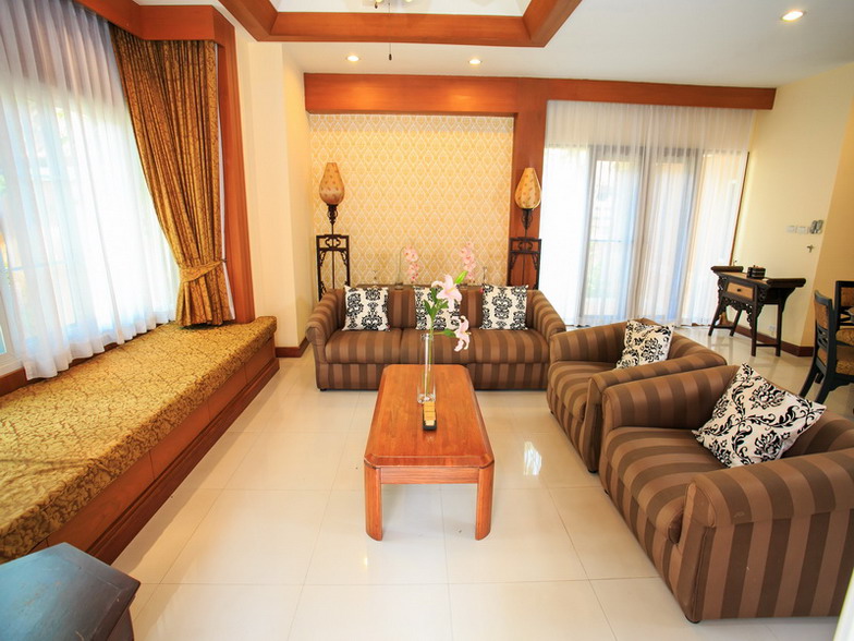 Luxury House For Rent in Pong East Pattaya