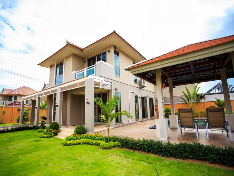 Luxury House For Rent in Pong East Pattaya