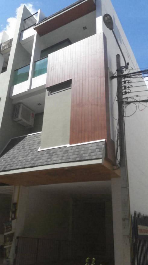 A Beautiful 3 Storey House for Sale in Naklua, Pattaya