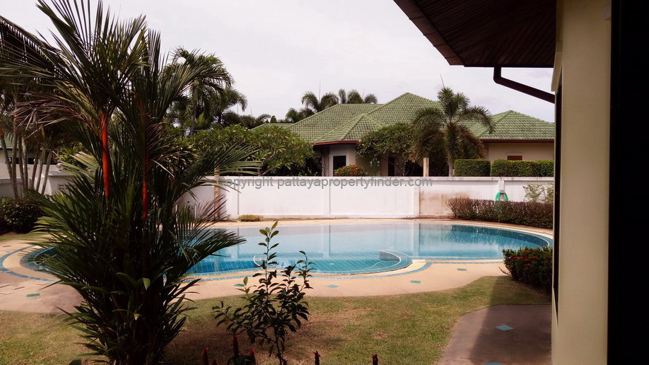 Pool Villa for Sale and Rent East Pattaya