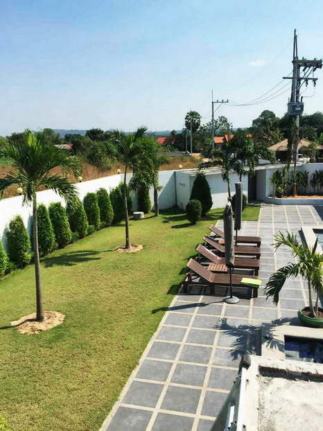 Big Land House for Sale in Huay Yai Area, Pattaya Thailand