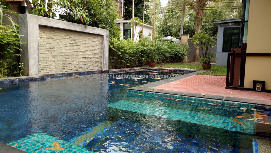 Private Pool House For Rent in East Pattaya